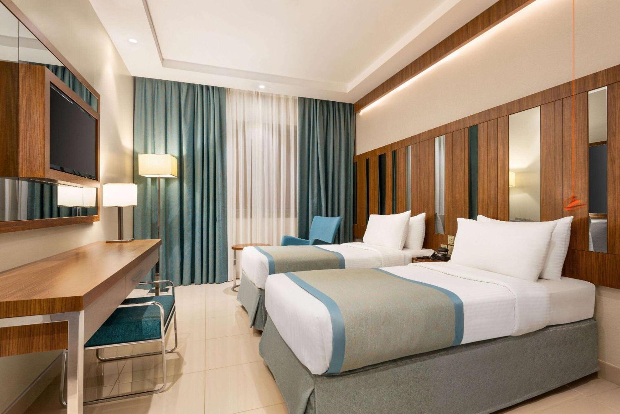 Hotel Ramada By Wyndham Makkah Zad Al Tayseer La Mecque