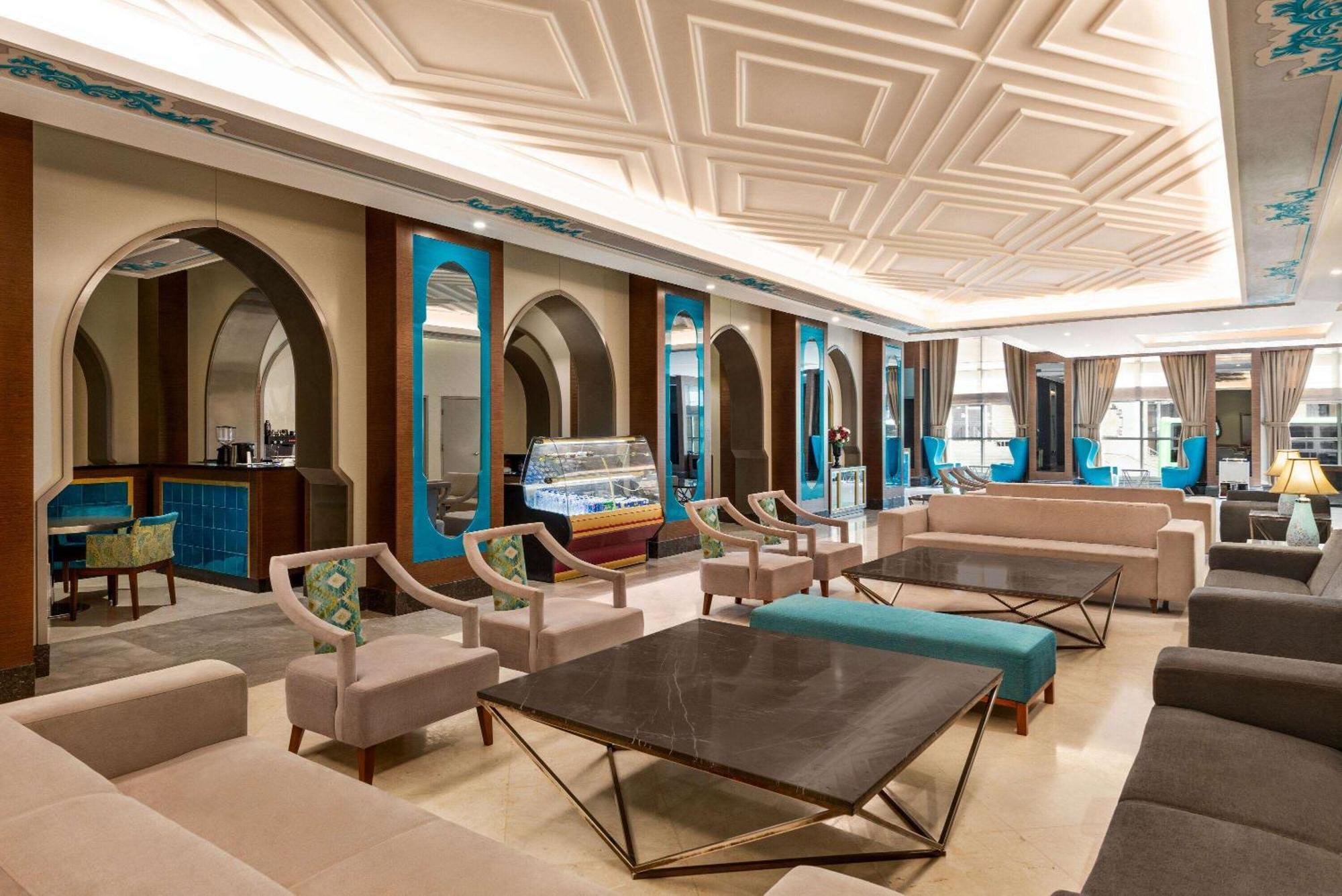 Hotel Ramada By Wyndham Makkah Zad Al Tayseer La Mecque