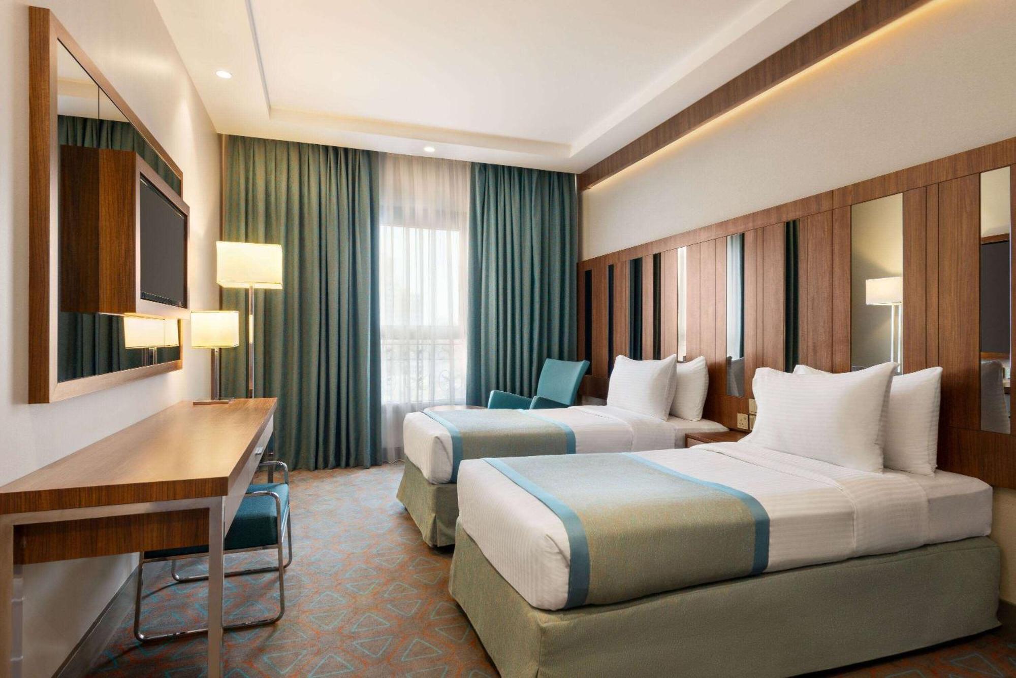 Ramada By Wyndham Makkah Zad Al Tayseer La Mecque